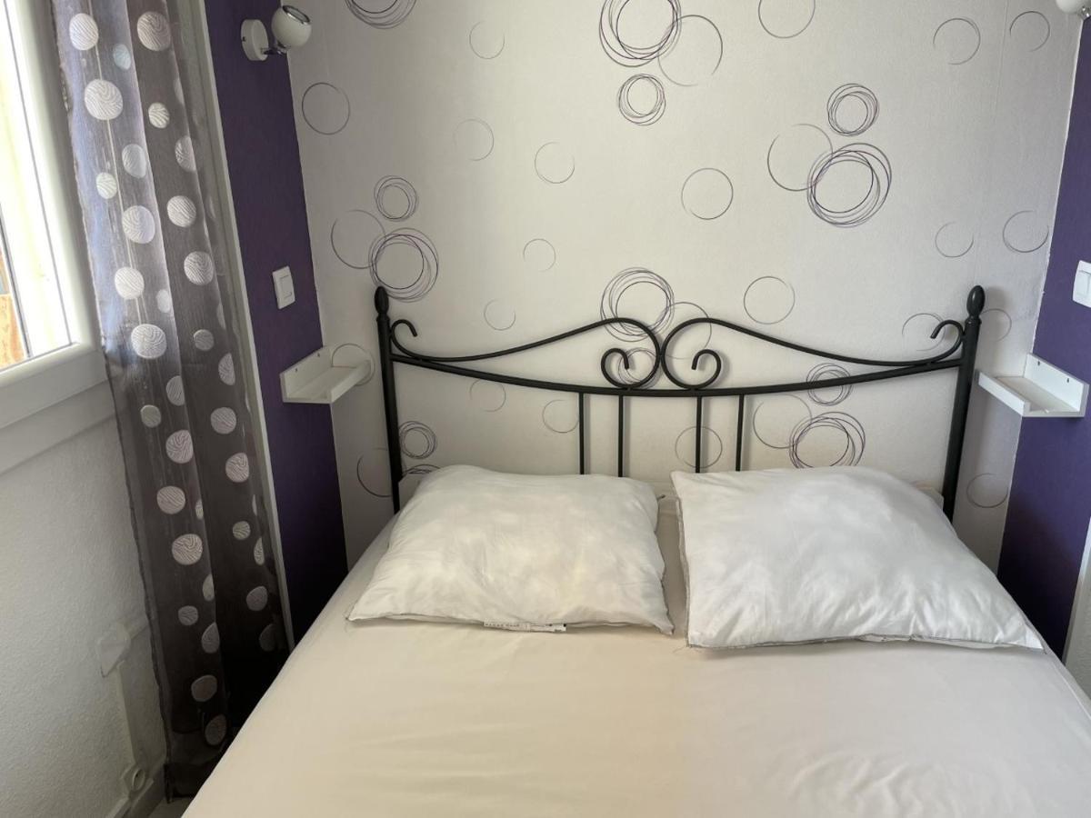 Bormes-Les-Mimosas - Appart 25M2 Avec Balcon - 4P 외부 사진