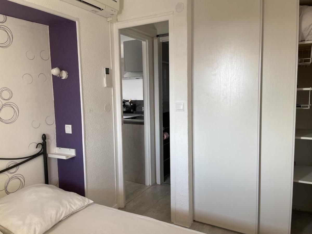 Bormes-Les-Mimosas - Appart 25M2 Avec Balcon - 4P 외부 사진
